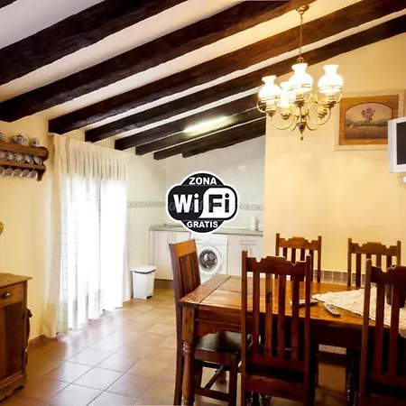 Nyaraló Casa Rural Zaragoza *